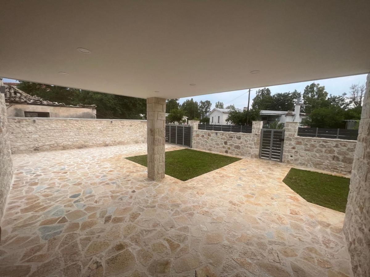Ag.Stone.Home Isthmia Exterior photo